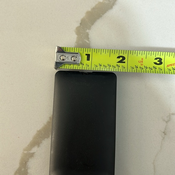 Universal Black Remote Control - Picture 4 of 6